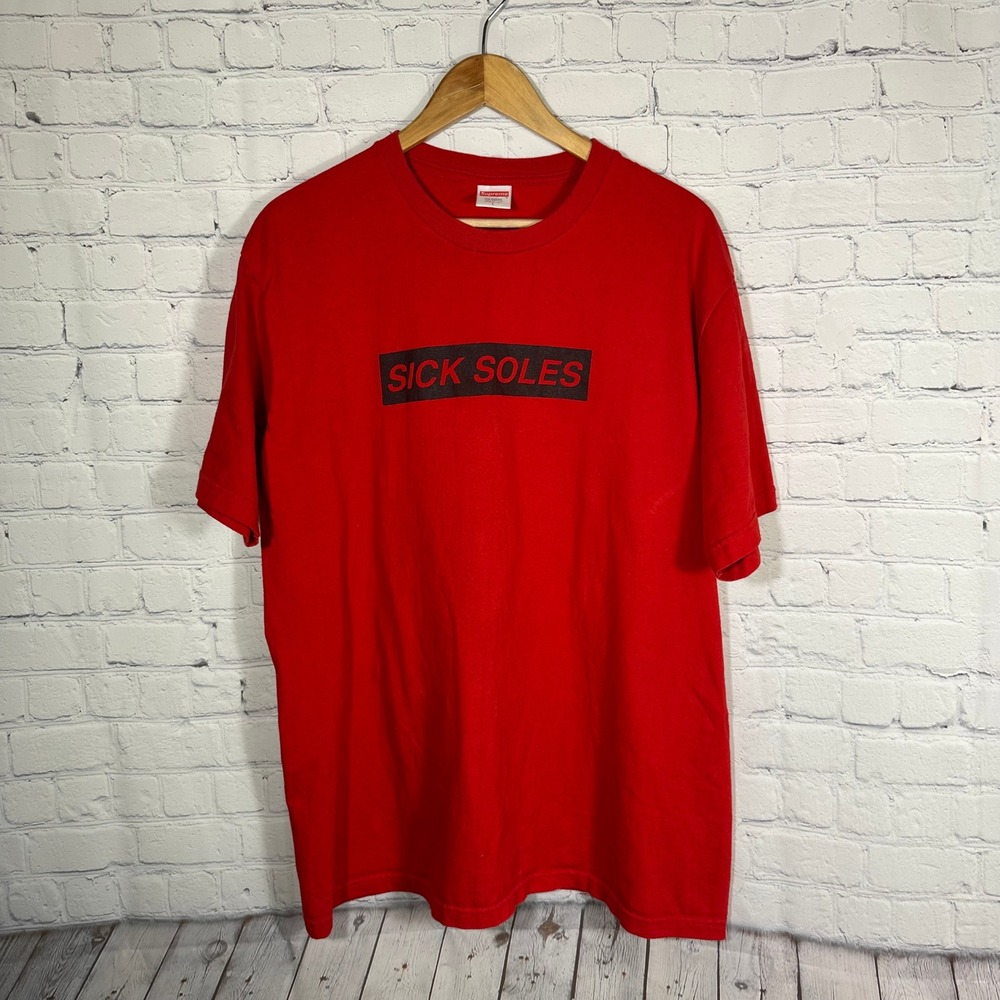 Supreme Sick Soles Graphic T-Shirt Mens Large Red Short Sleeve Cotton USA Made